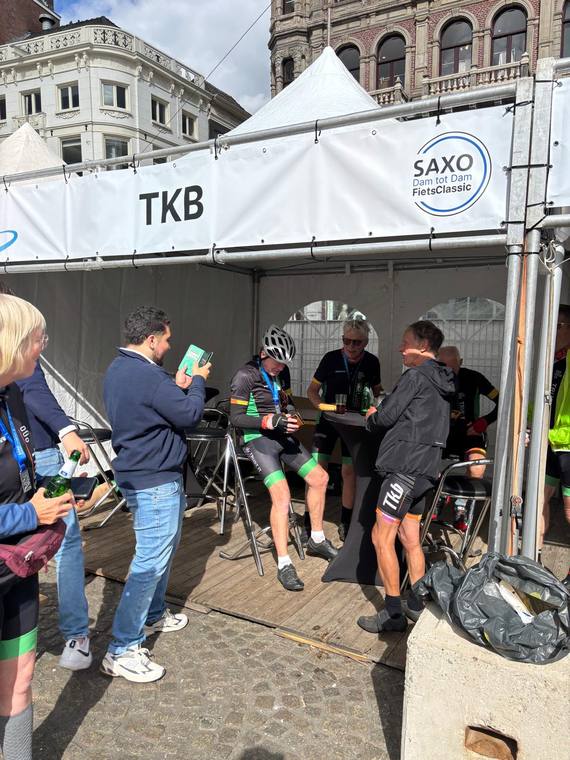 Bij de TKB-tent op het evenemententerrein
